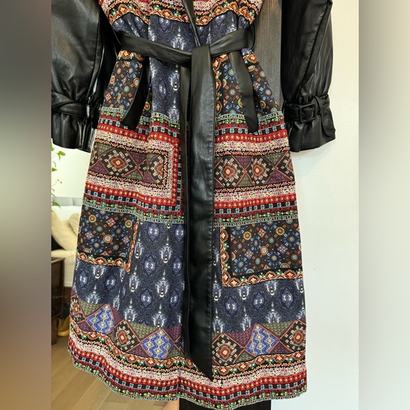 Alice + Olivia STUNNING trench size XS $995 msrp - Picture 3 of 8